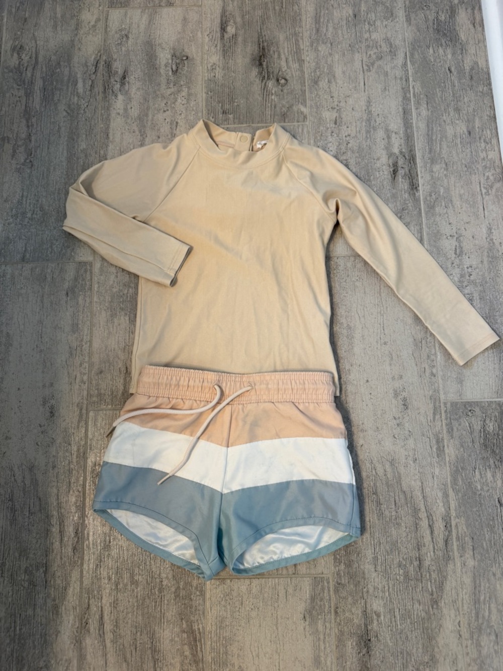 Minnow Kids Long-Sleeve Rash Guard Set in Cream & Blue